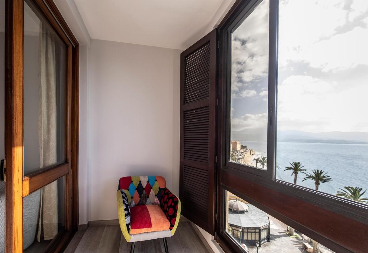 Appartement Front de Mer Hyper Centre Ajaccio  Extérieur photo
